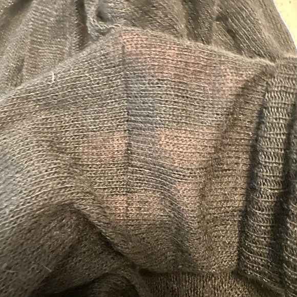 Jcrew Women’s Black Sweater Size Small. - Picture 5 of 5